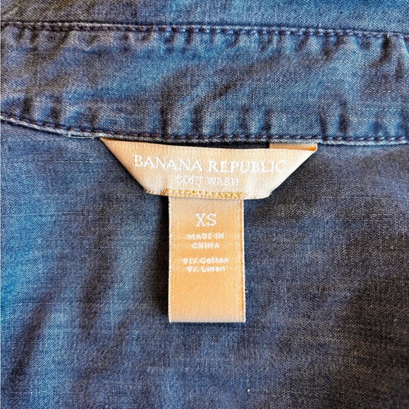 Banana Republic Denim Button-Down Shirt - Picture 6 of 6
